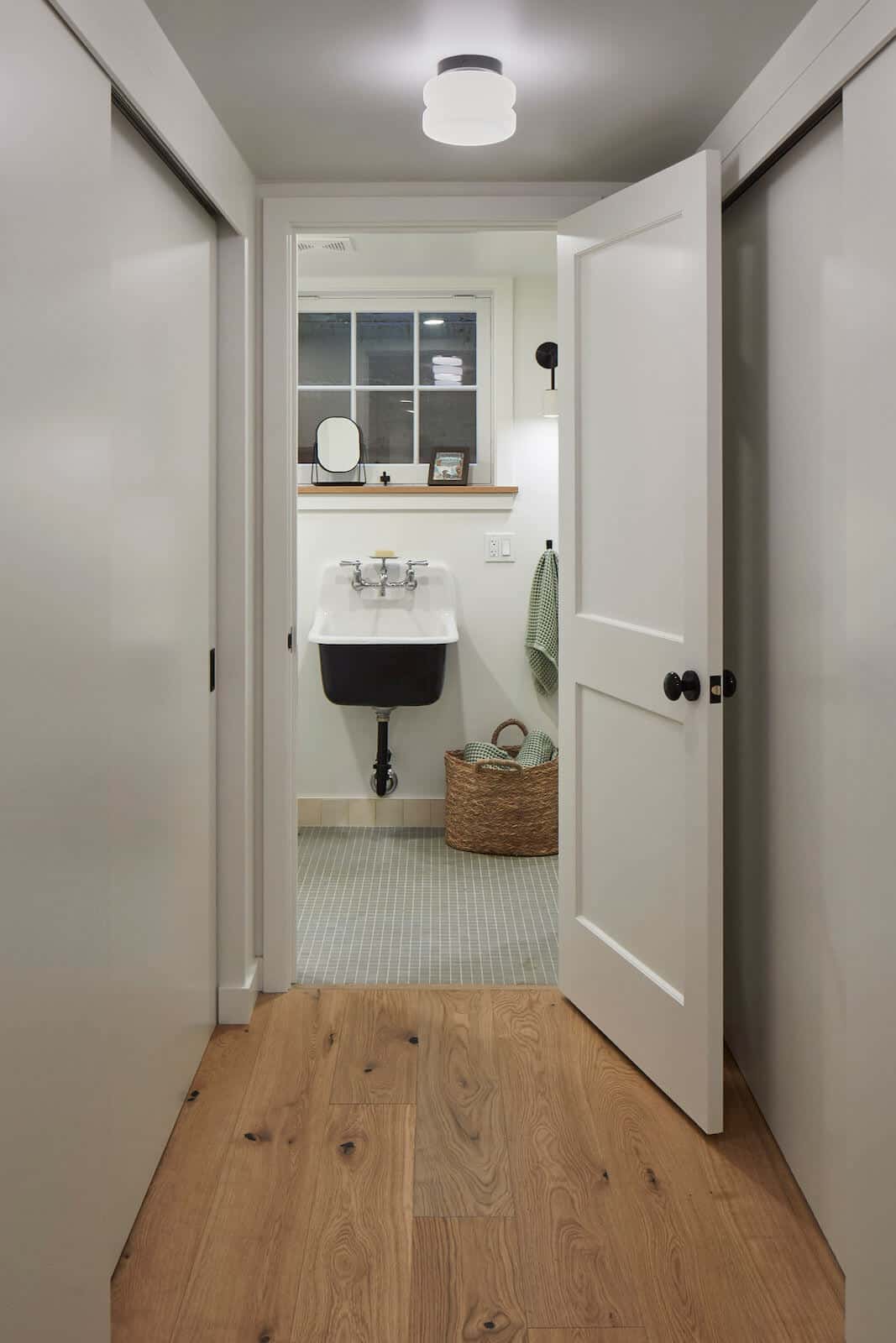 entry in to remodeled bathroom